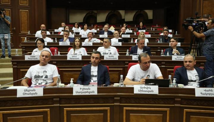ԱԺ-ն կգումարի արտահերթ նիստ՝ քննարկելու «Հայաստան» խմբակցության առաջարկած հայտարարության նախագիծը